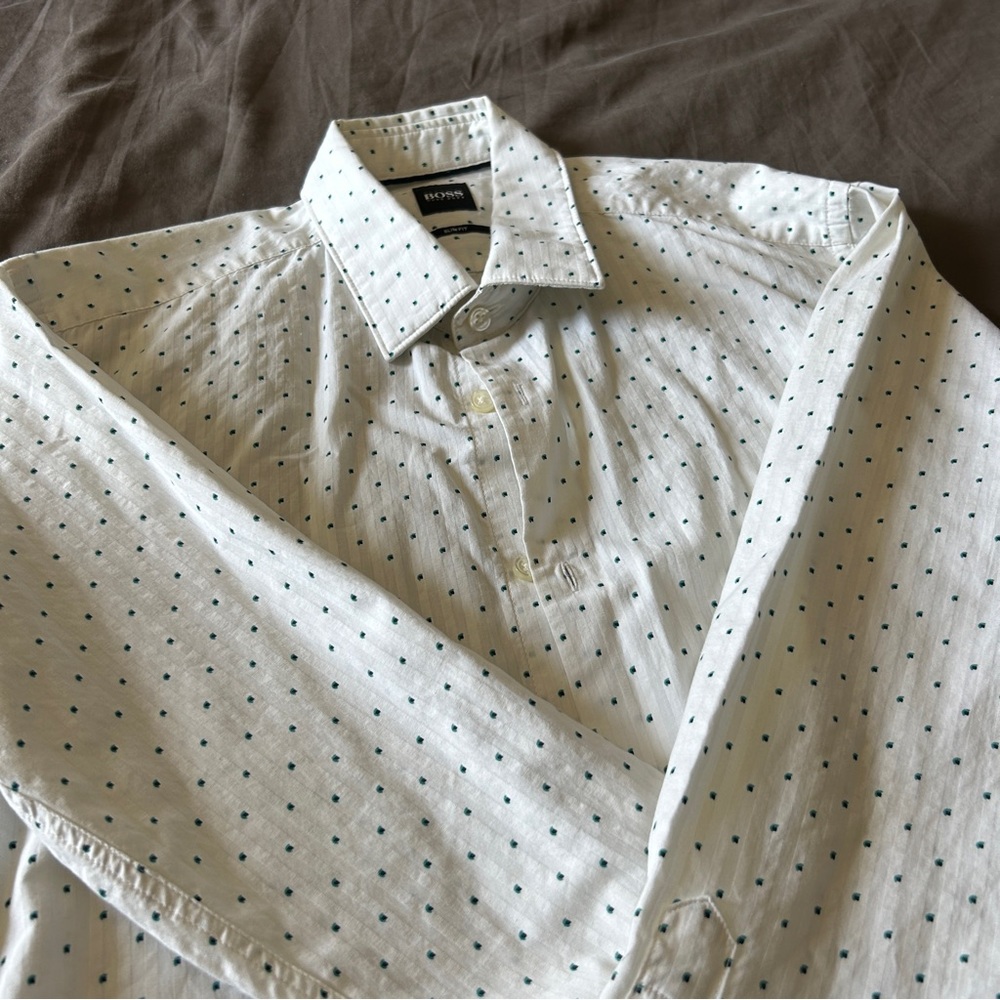 HUGO BOSS LONG SLEEVE BUTTON UP